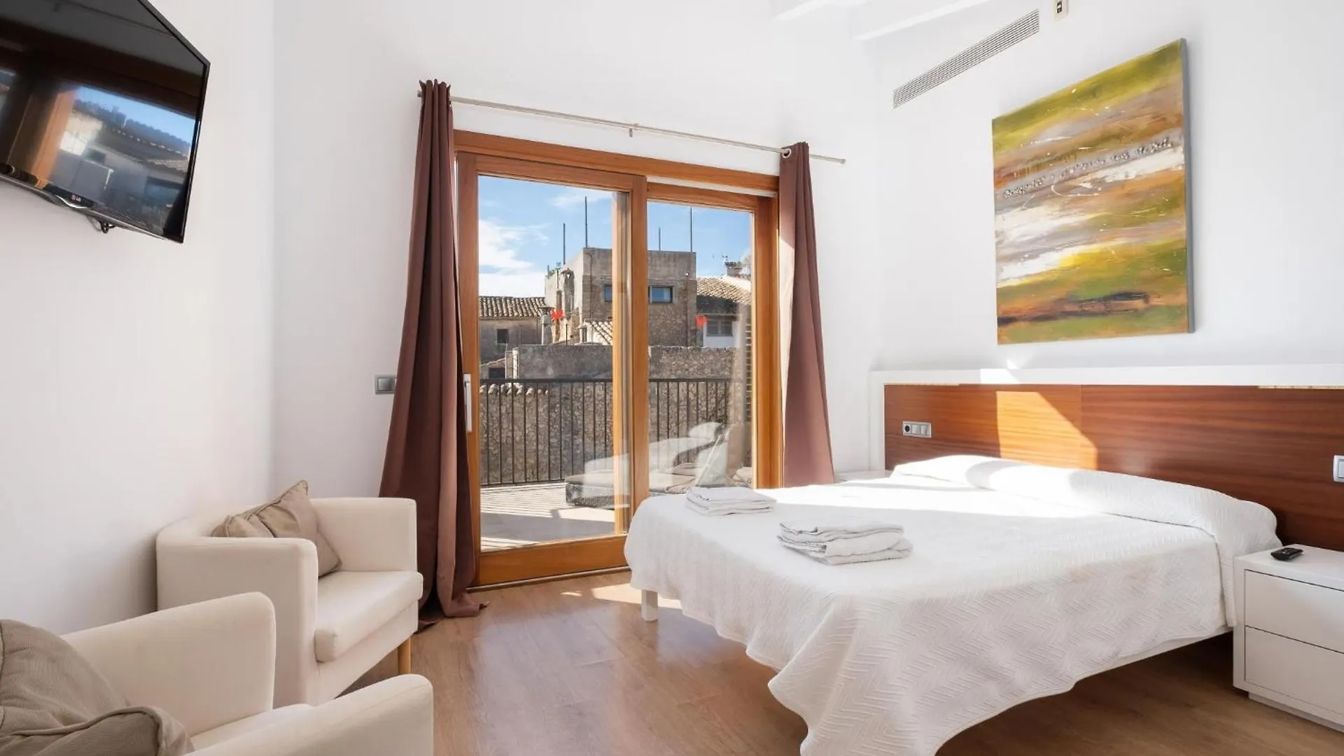 Townhouse San Sebastia By Sunvillas Mallorca Pollenca Holiday home