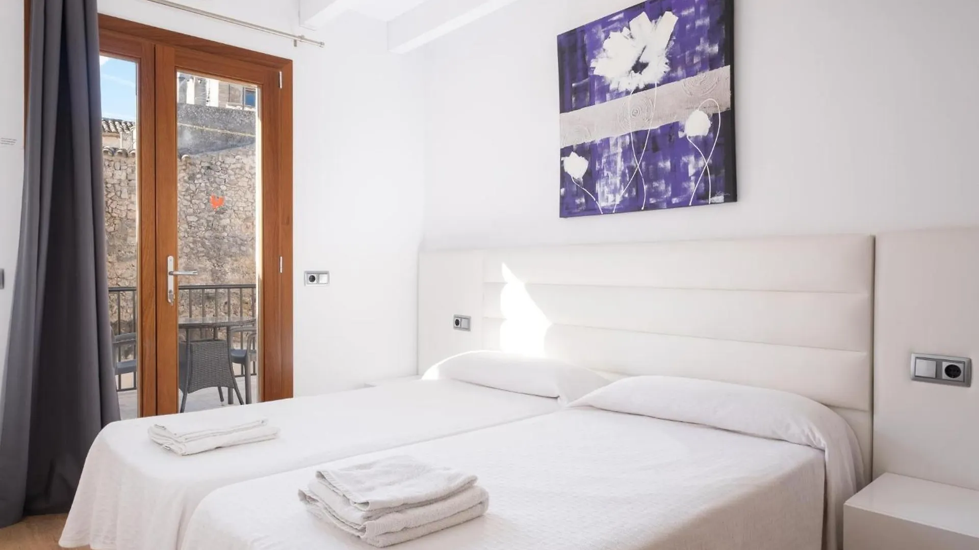 Townhouse San Sebastia By Sunvillas Mallorca Pollenca